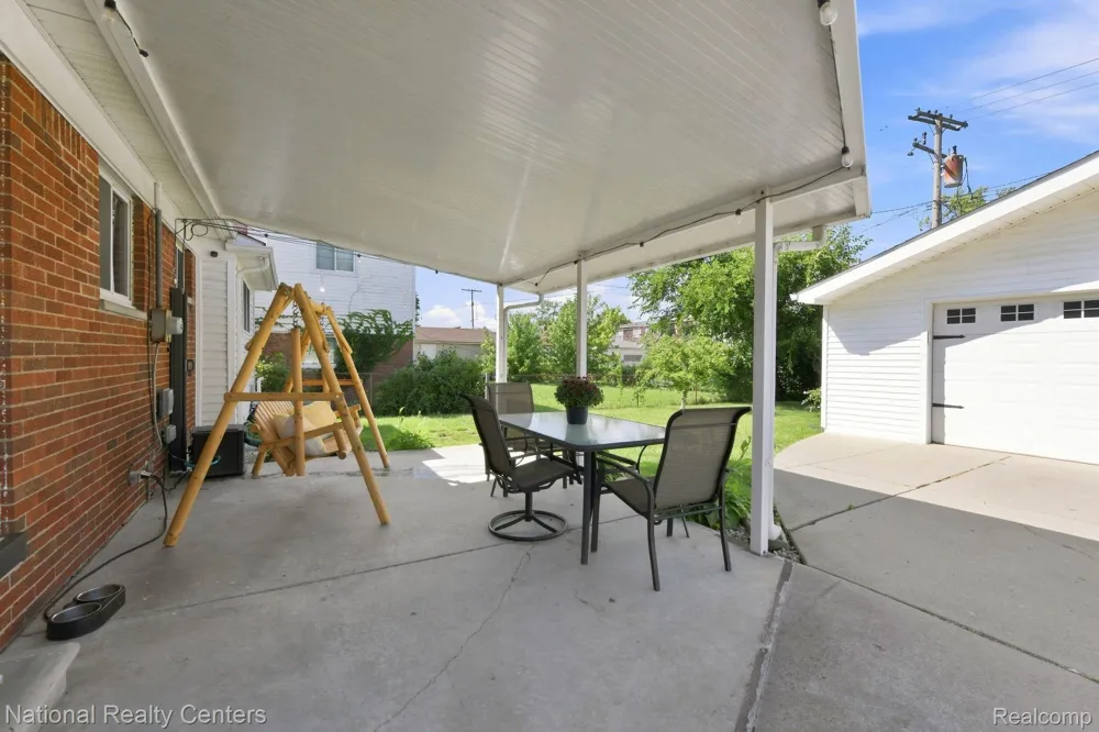 18335 E 13 Mile Road Fraser City, MI 48026