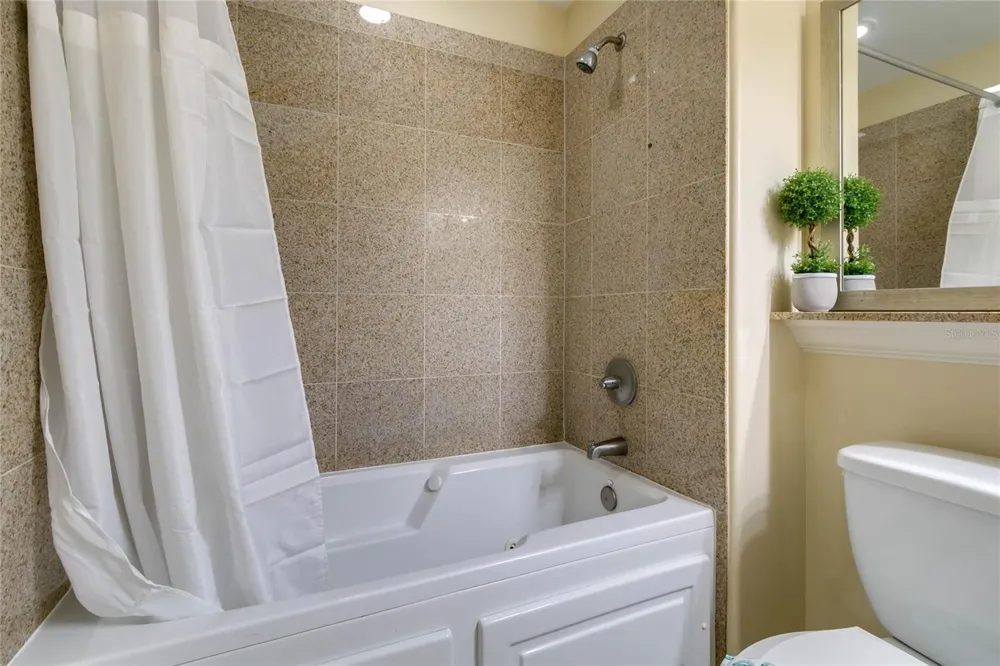 13427 BLUE HERON BEACH DRIVE #1402 Orlando, FL 32821
