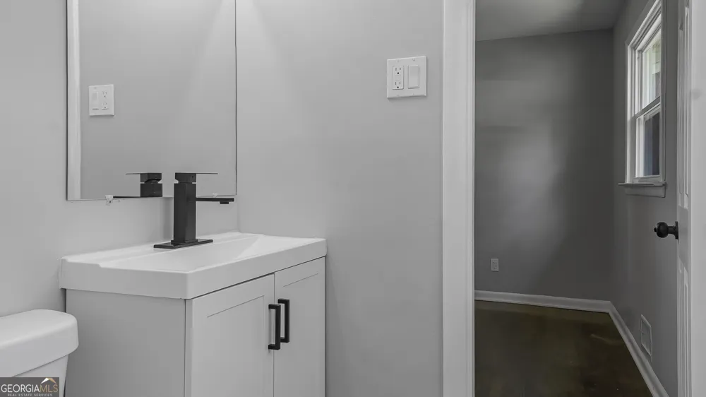 5678 Deerfield CT South Fulton, GA 30349