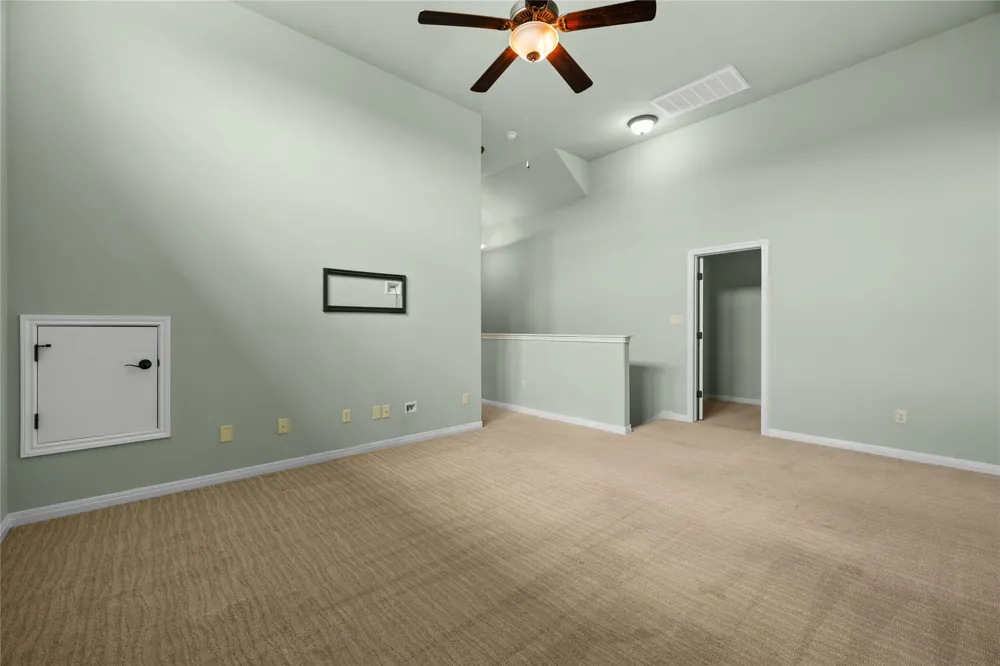 214 Darwins Way Lakeway, TX 78734