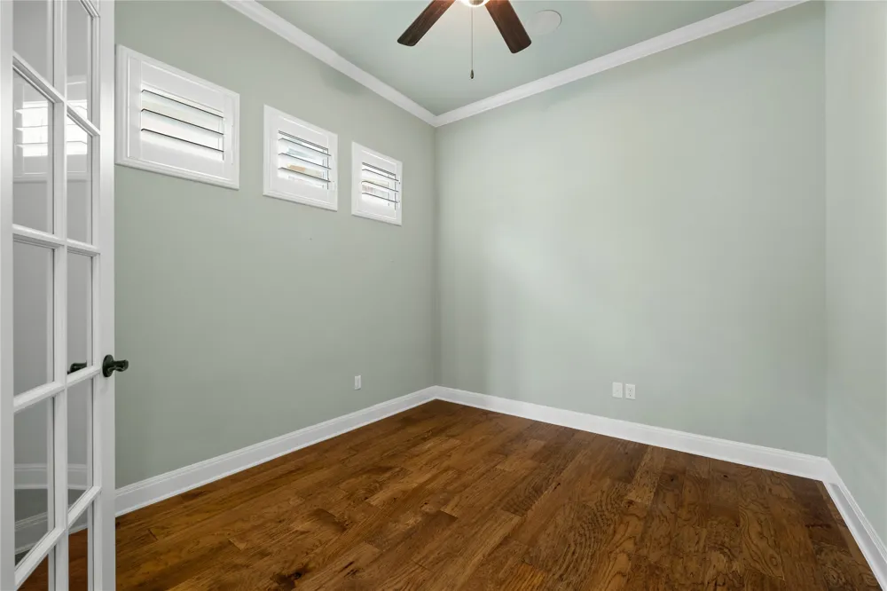 214 Darwins Way Lakeway, TX 78734