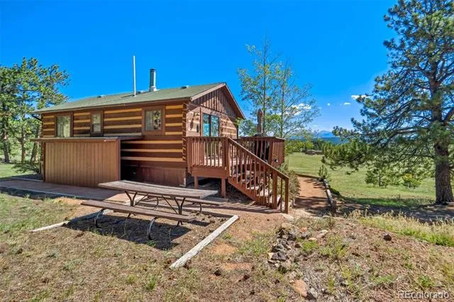 189 Saddle Lane Lake George, CO 80827