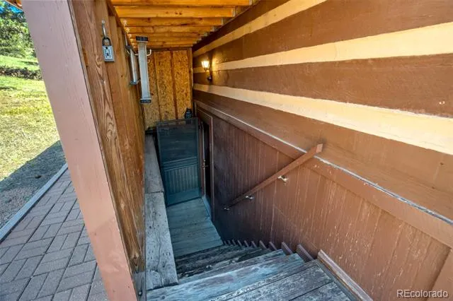 189 Saddle Lane Lake George, CO 80827