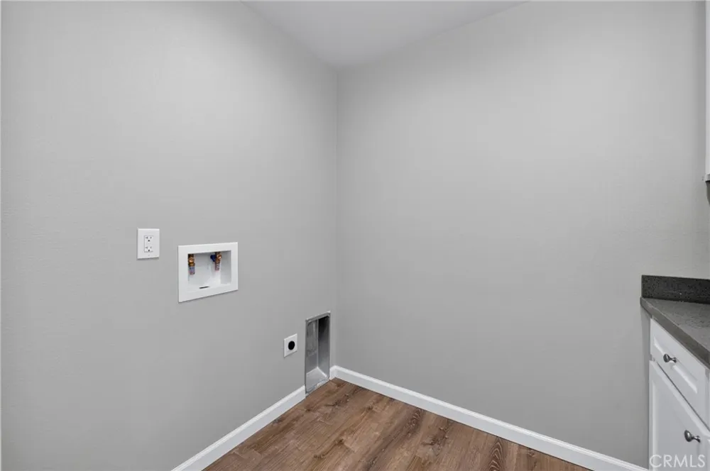 4832 Fruit Fresno, CA 93705