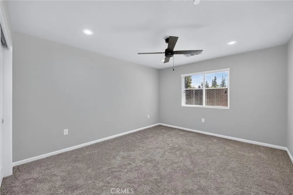 4832 Fruit Fresno, CA 93705
