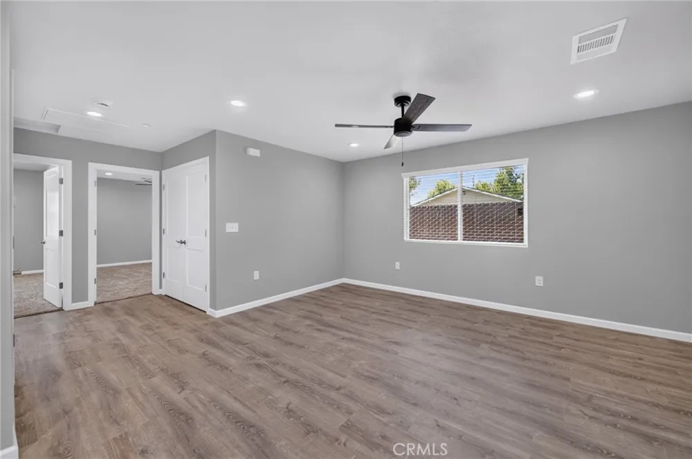 4832 Fruit Fresno, CA 93705