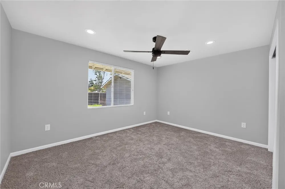 4832 Fruit Fresno, CA 93705