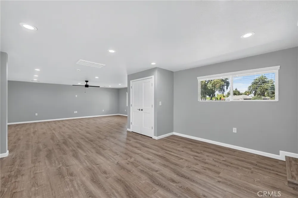 4832 Fruit Fresno, CA 93705