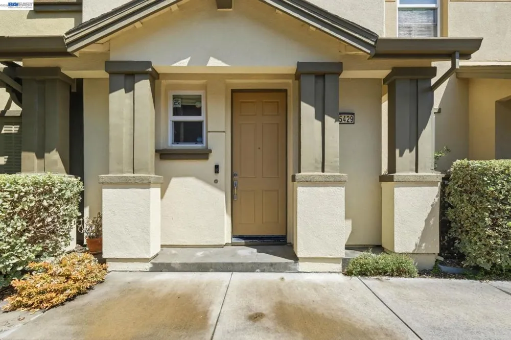 25429 Huntwood Ave Hayward, CA 94544