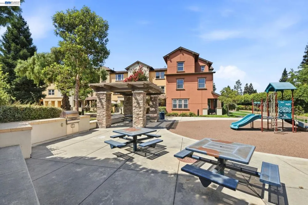 25429 Huntwood Ave Hayward, CA 94544