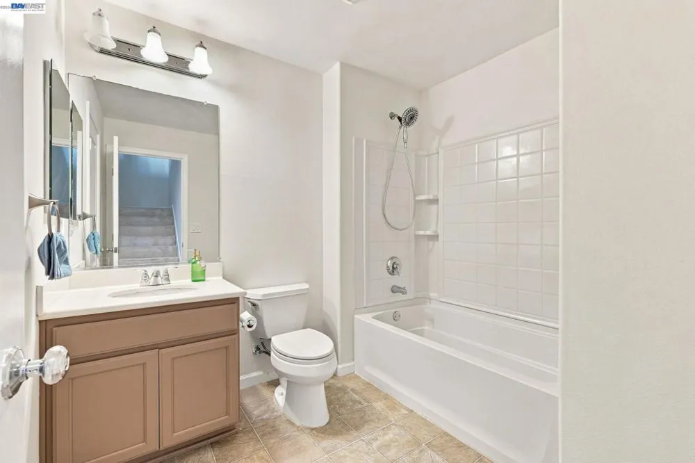 25429 Huntwood Ave Hayward, CA 94544