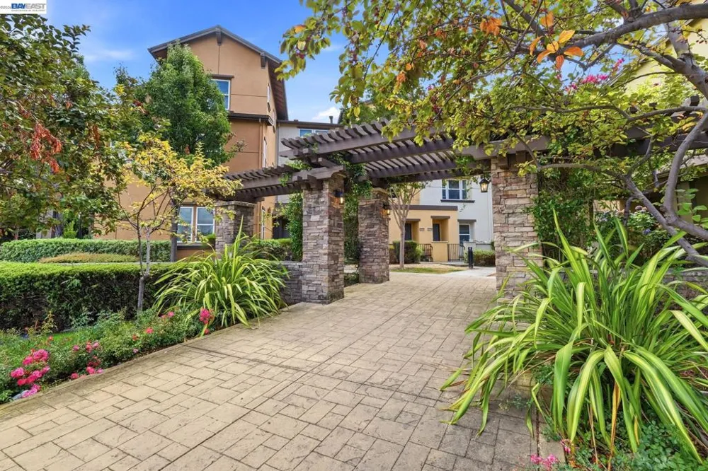 25429 Huntwood Ave Hayward, CA 94544