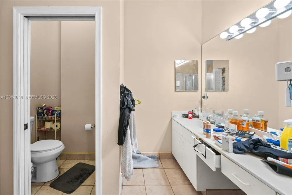 1065 W Fairfax Cir W Boynton Beach, FL 33436