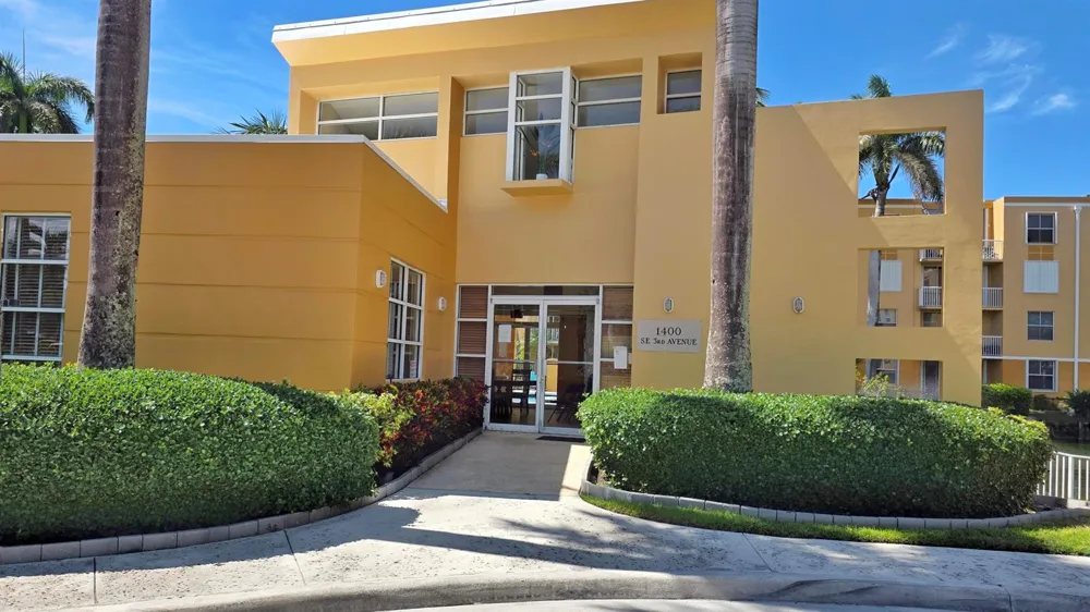 1341 SE 3rd Avenue #307 Dania Beach, FL 33004