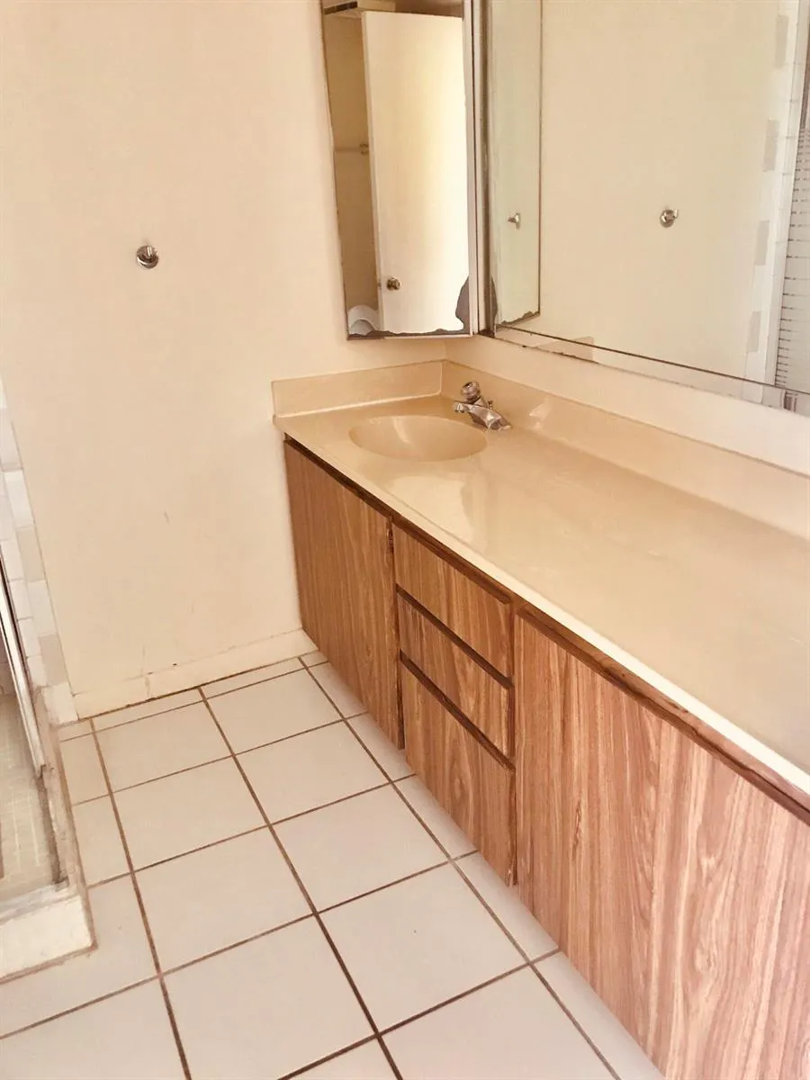 3719 37TH WAY West Palm Beach, FL 33407