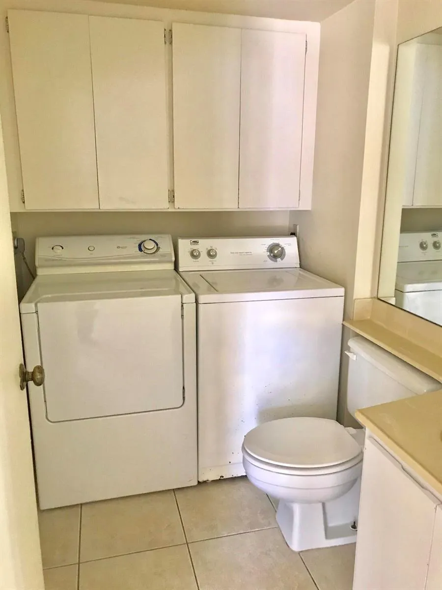3719 37TH WAY West Palm Beach, FL 33407
