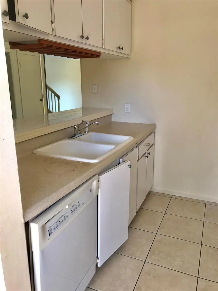 3719 37TH WAY West Palm Beach, FL 33407