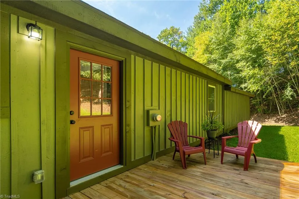 190 Hummingbird Lane Fleetwood, NC 28626