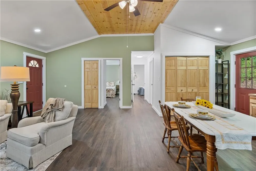 190 Hummingbird Lane Fleetwood, NC 28626