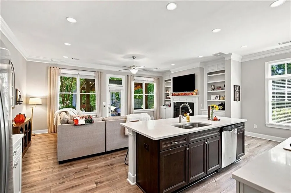 6915 Fellowship Lane Flowery Branch, GA 30542