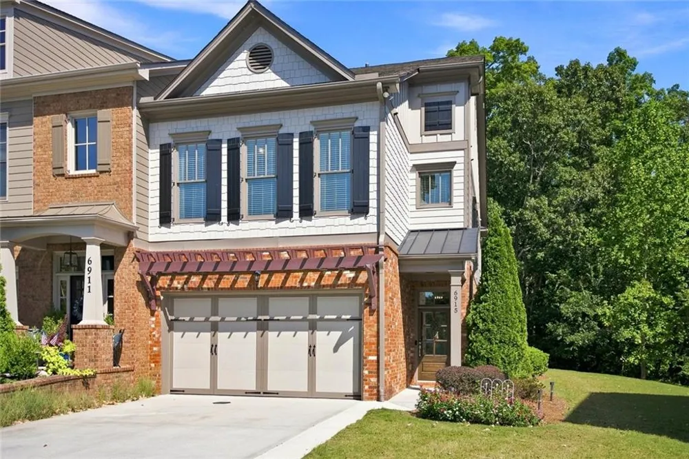 6915 Fellowship Lane Flowery Branch, GA 30542
