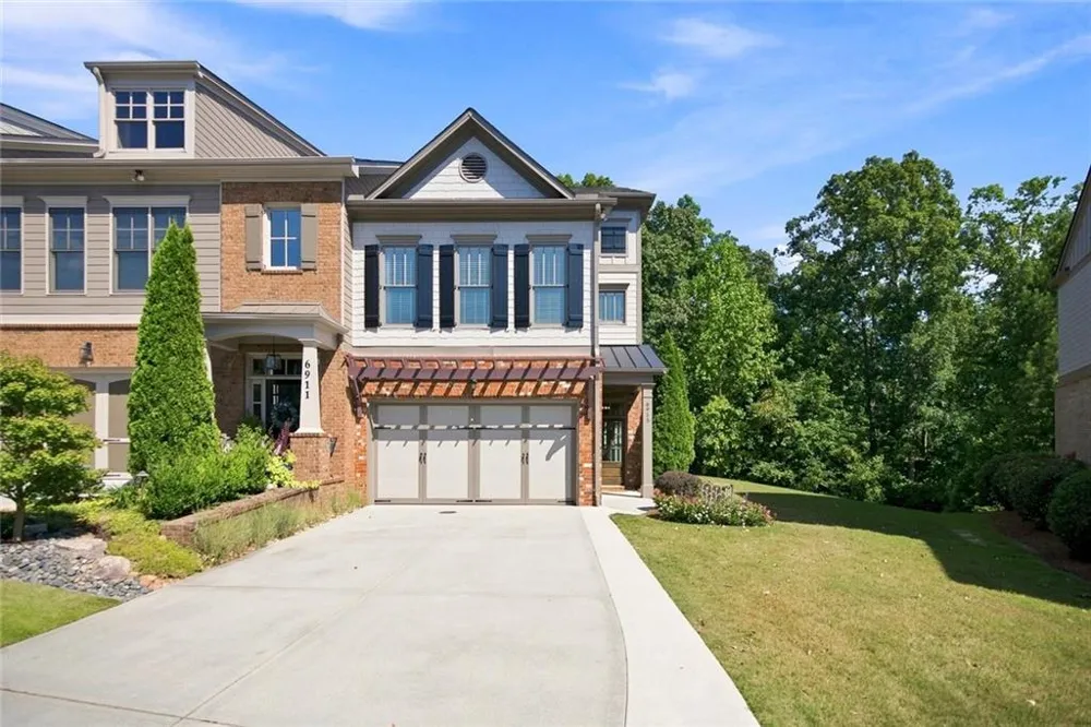 6915 Fellowship Lane Flowery Branch, GA 30542