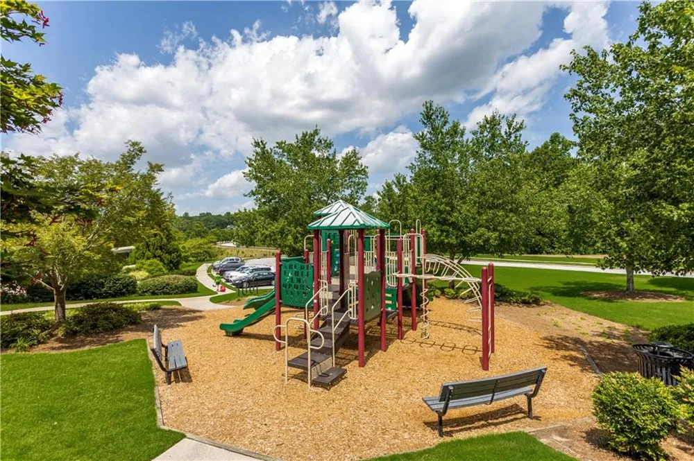 6915 Fellowship Lane Flowery Branch, GA 30542