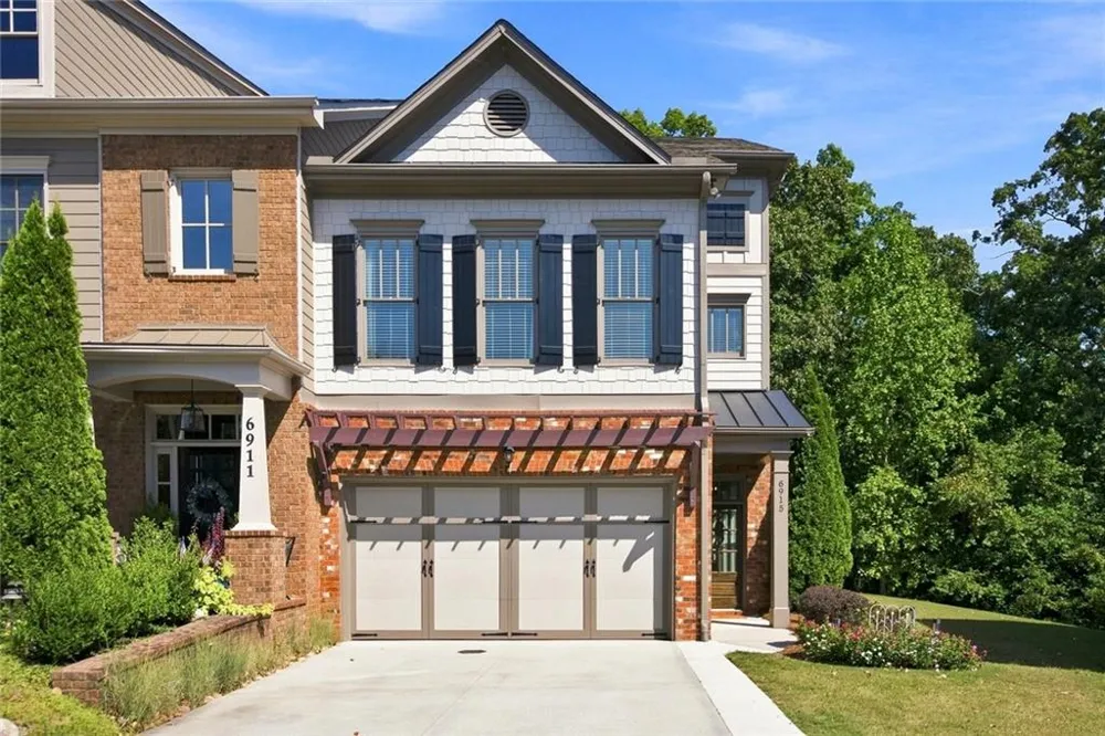 6915 Fellowship Lane Flowery Branch, GA 30542
