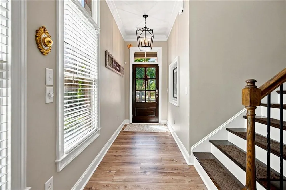 6915 Fellowship Lane Flowery Branch, GA 30542