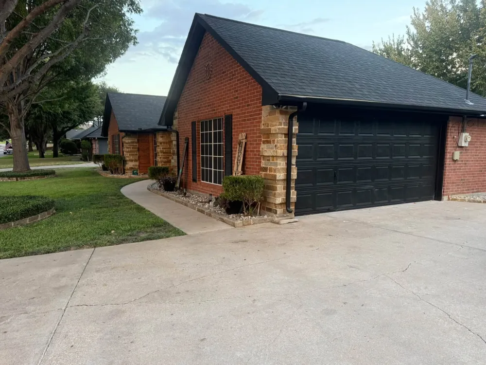 413 Flagstone Drive Burleson, TX 76028