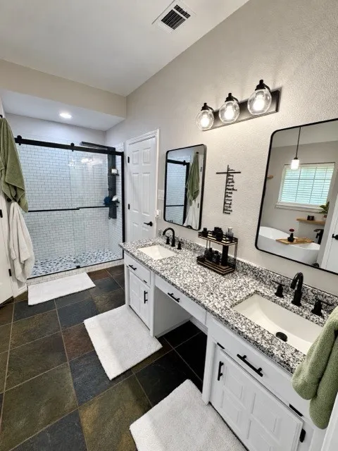 413 Flagstone Drive Burleson, TX 76028