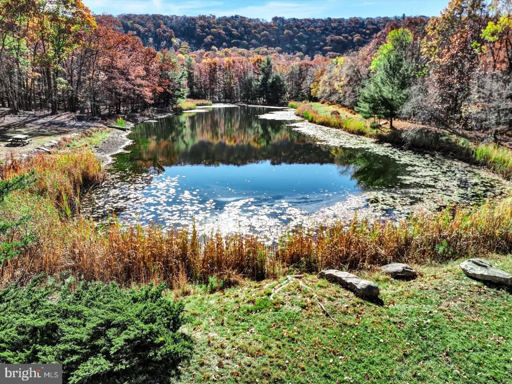 377 DAVOS CIRCLE Zion Grove, PA 17985