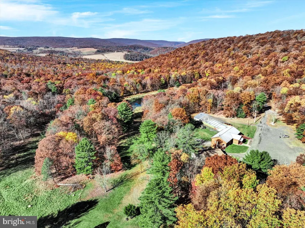 377 DAVOS CIRCLE Zion Grove, PA 17985