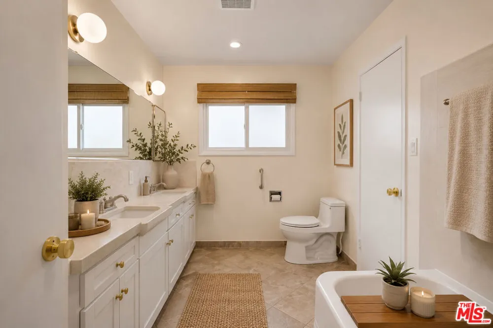 4829 Dempsey Avenue Encino, CA 91436