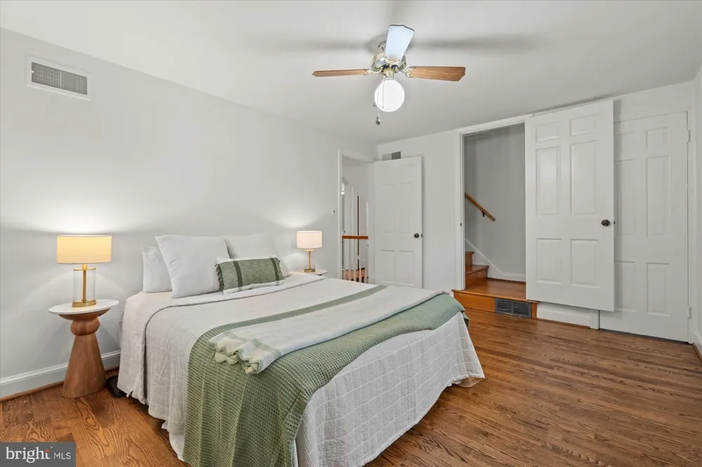 803 CHALFONTE DRIVE Alexandria, VA 22305