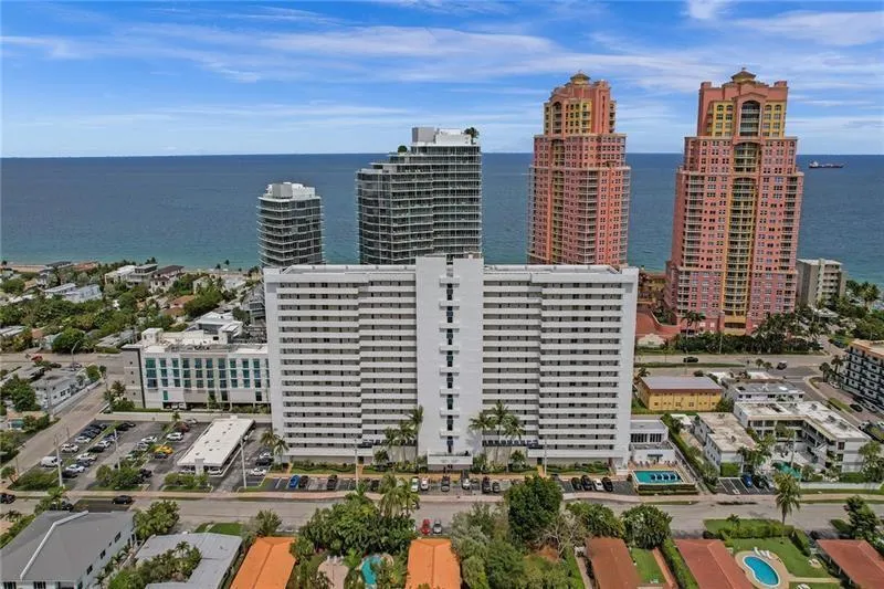 2200 NE 33RD AVENUE #9A Fort Lauderdale, FL 33305