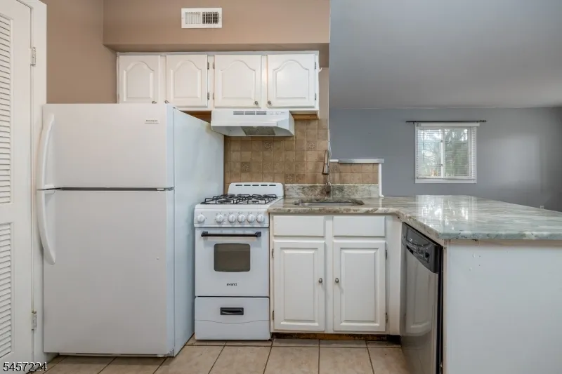 2 Alta Ct W #1 Unit 1 Vernon, NJ 07462