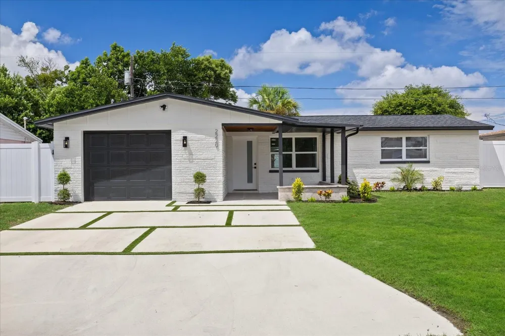 2229 ROSELAWN DRIVE Holiday, FL 34691
