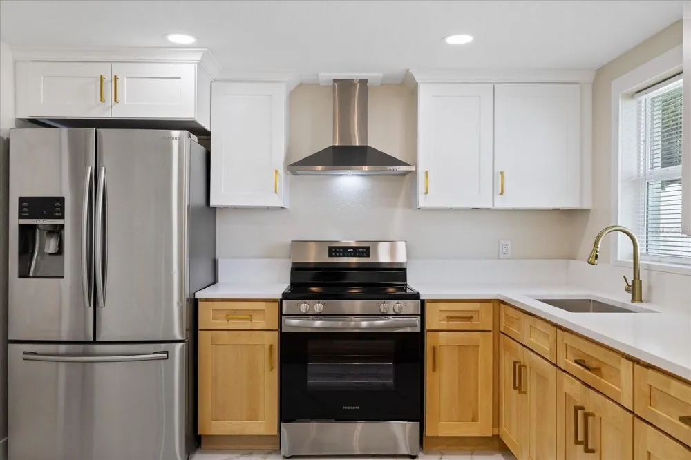 2229 ROSELAWN DRIVE Holiday, FL 34691