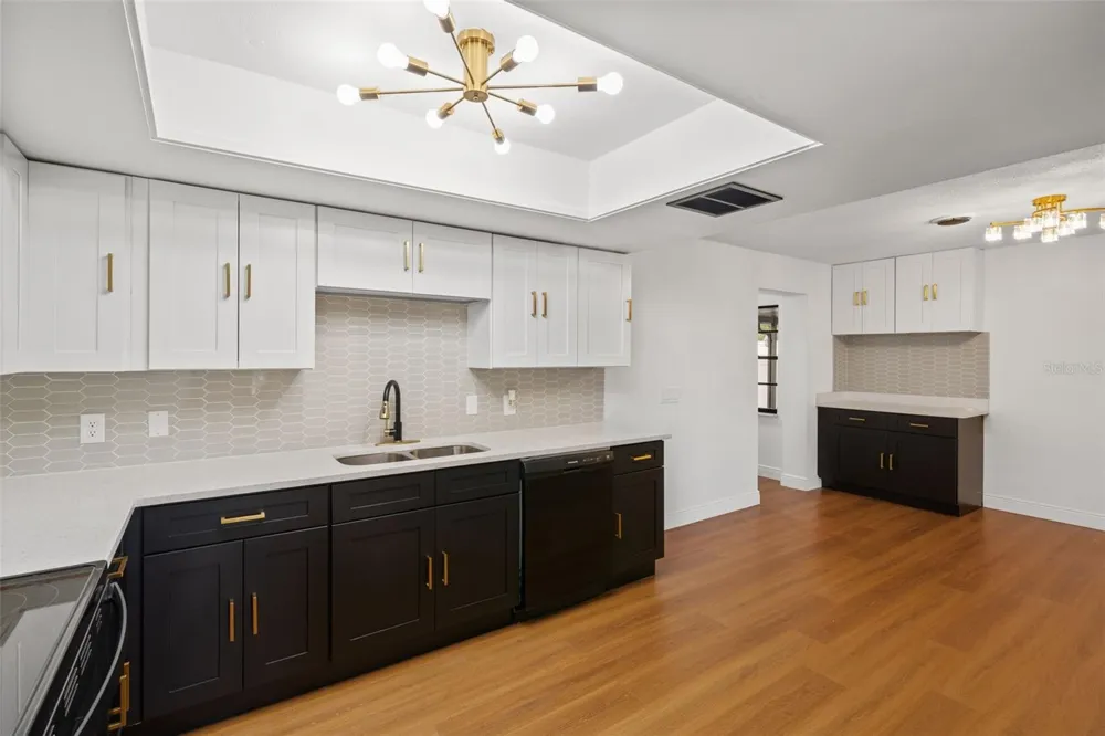 6111 18TH STREET Zephyrhills, FL 33542