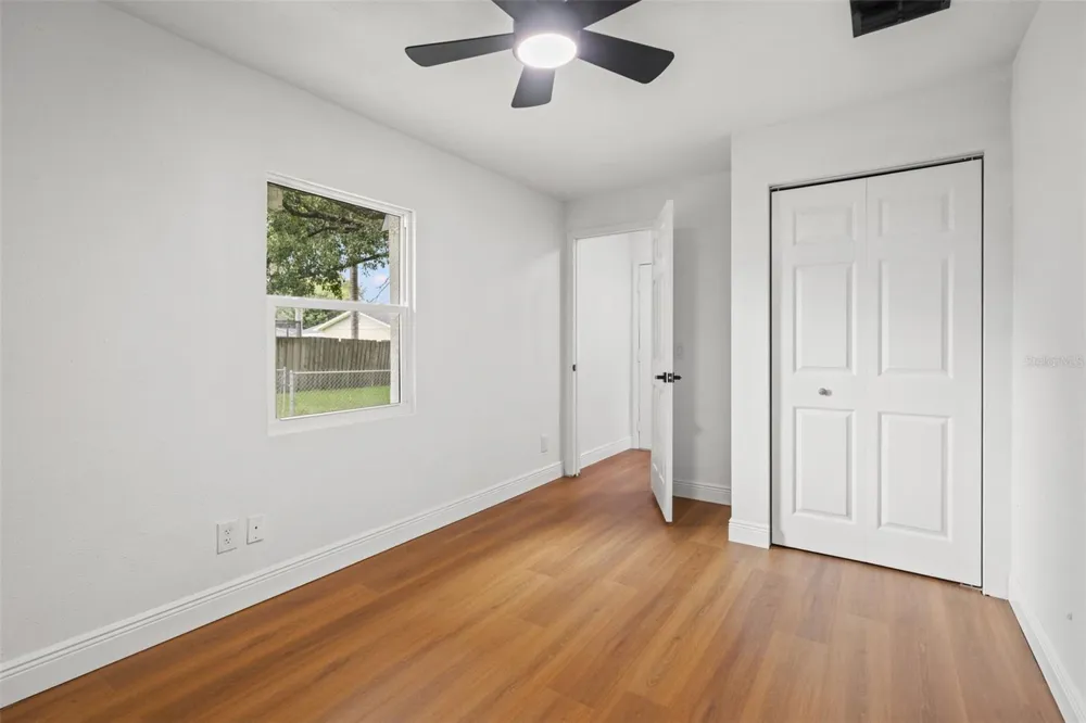 6111 18TH STREET Zephyrhills, FL 33542