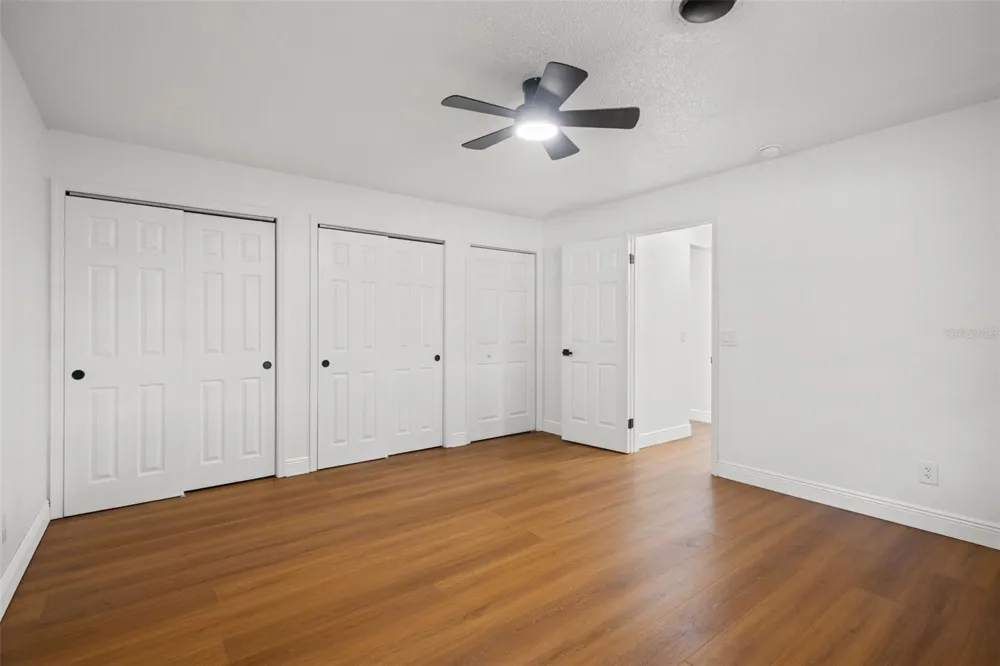 6111 18TH STREET Zephyrhills, FL 33542
