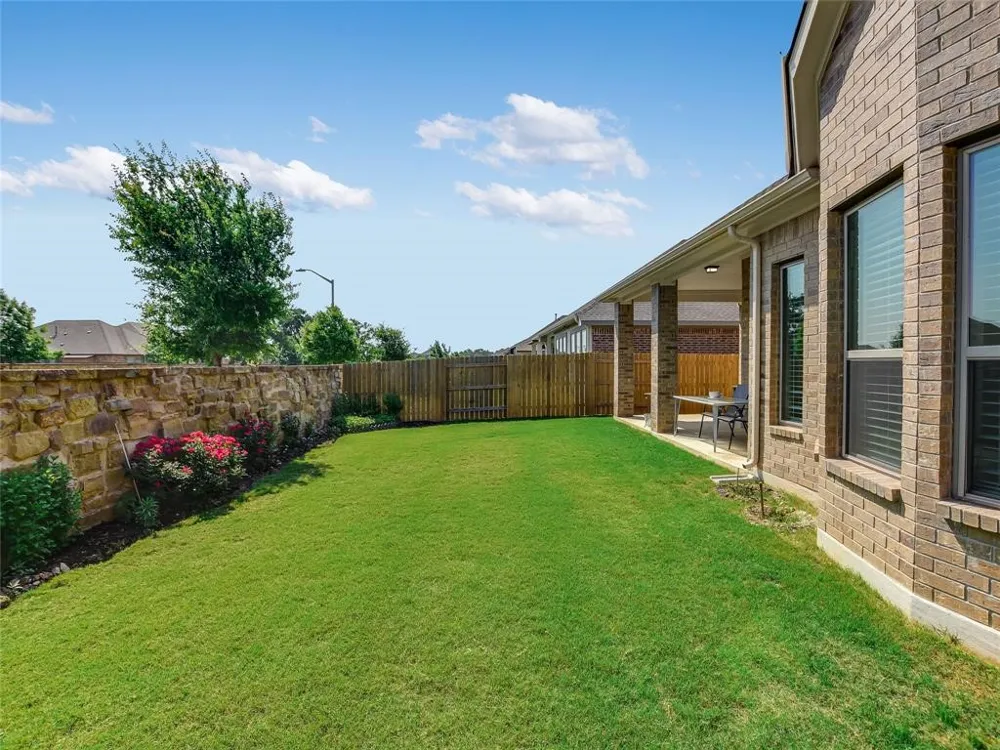 912 Paseo De Castana Way Leander, TX 78641