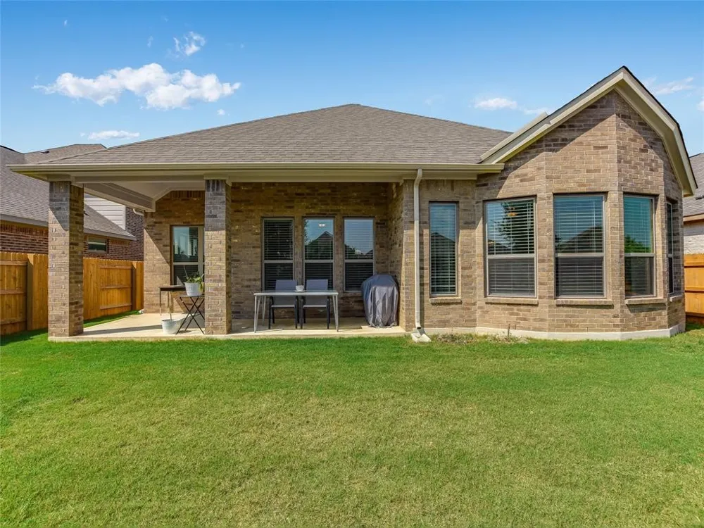 912 Paseo De Castana Way Leander, TX 78641