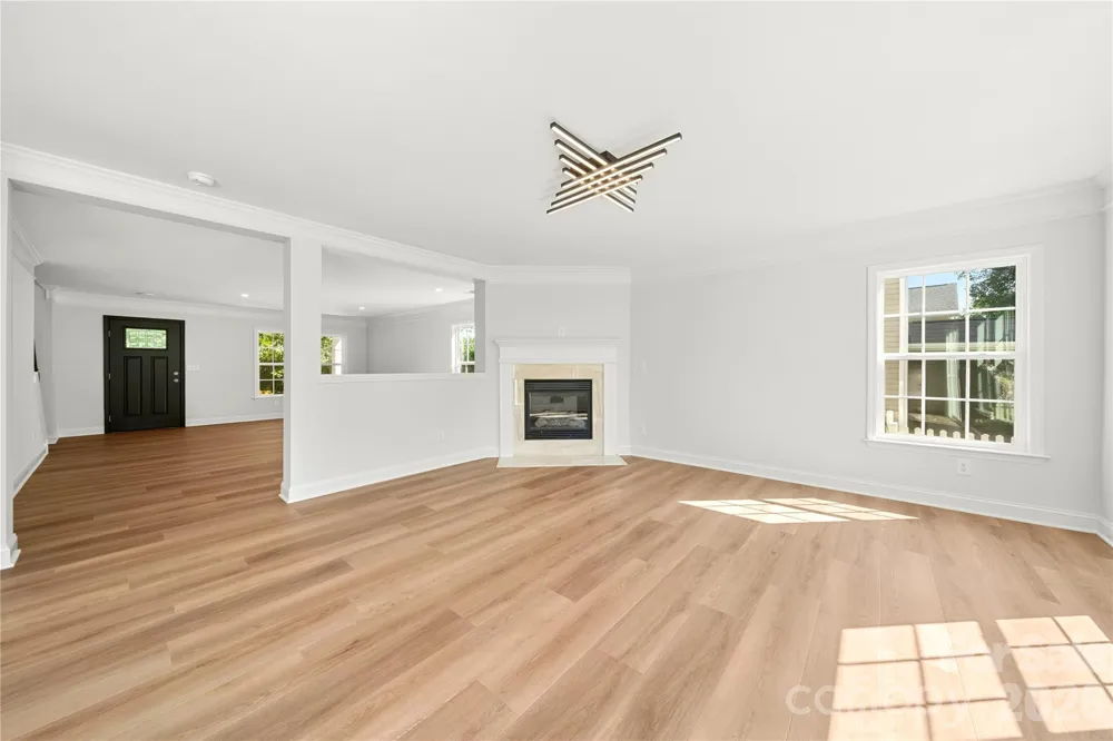 10925 Rousay Road Charlotte, NC 28278
