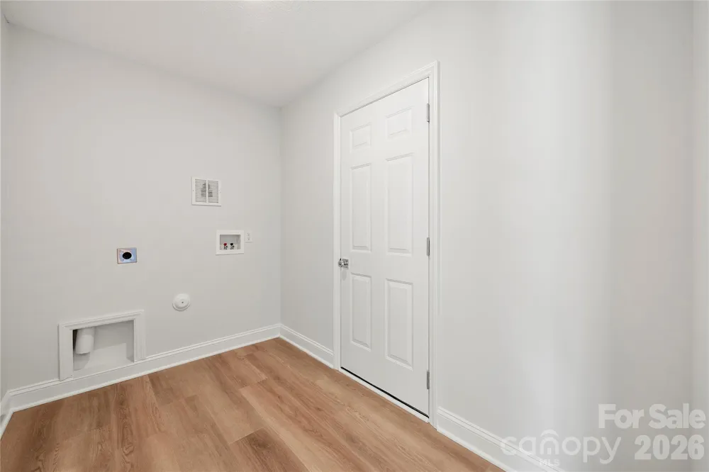 10925 Rousay Road Charlotte, NC 28278