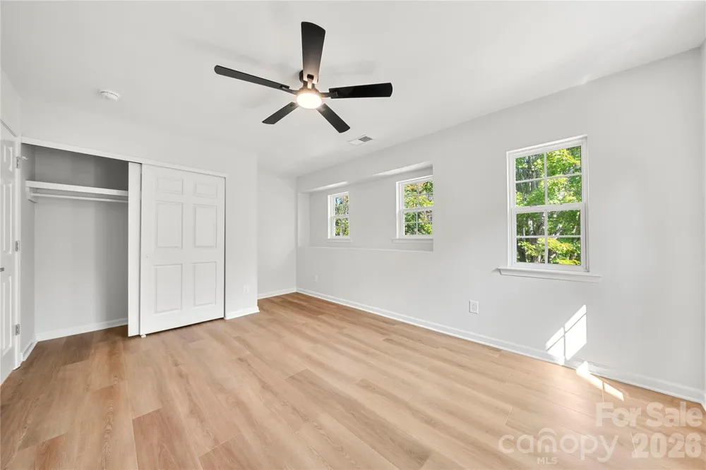 10925 Rousay Road Charlotte, NC 28278