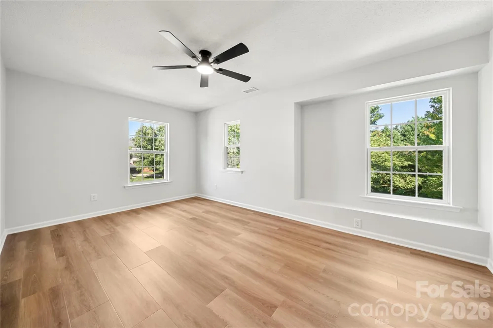 10925 Rousay Road Charlotte, NC 28278
