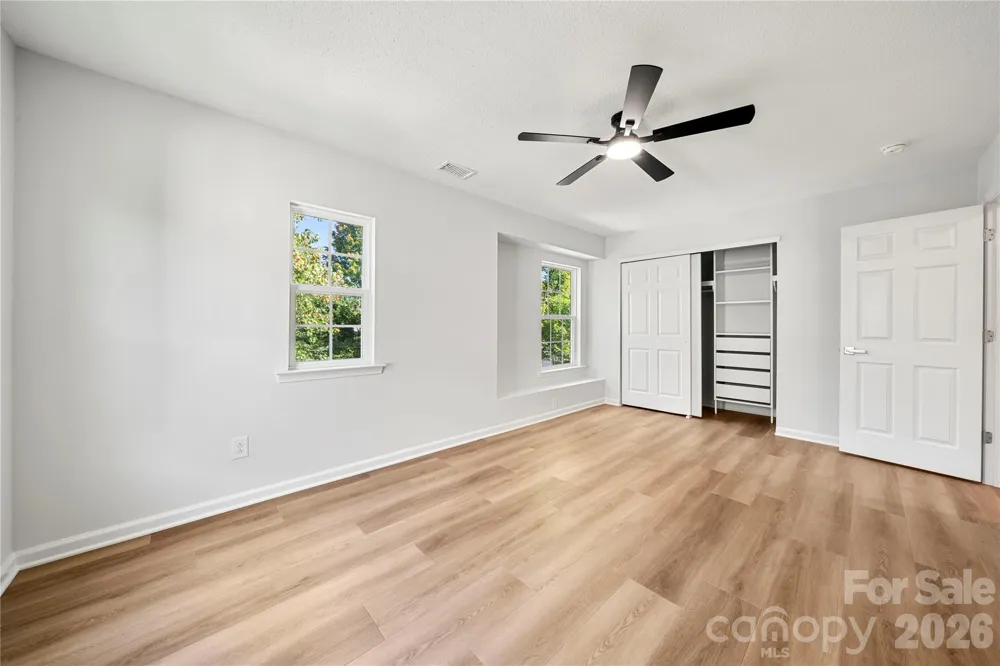 10925 Rousay Road Charlotte, NC 28278