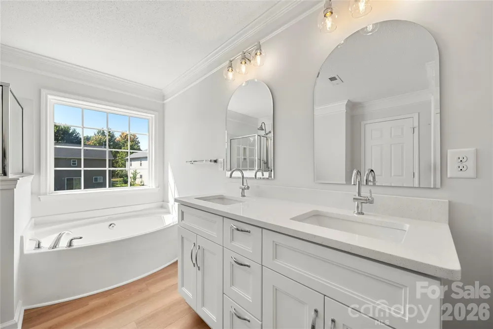 10925 Rousay Road Charlotte, NC 28278